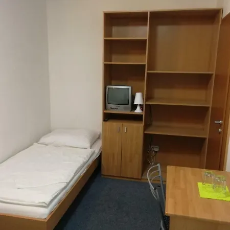 Zoo Pod Hresnou Kavecany